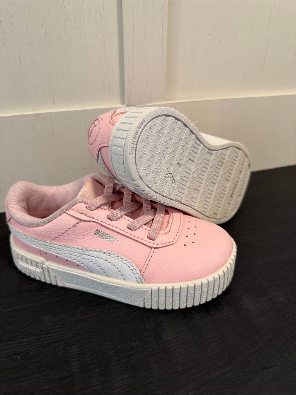 Puma Pink and White Kids Low-Top Sneakers - Picture 3 of 11